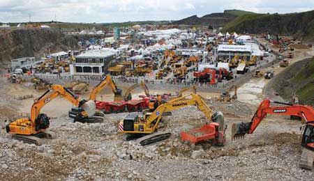 Hillhead show site